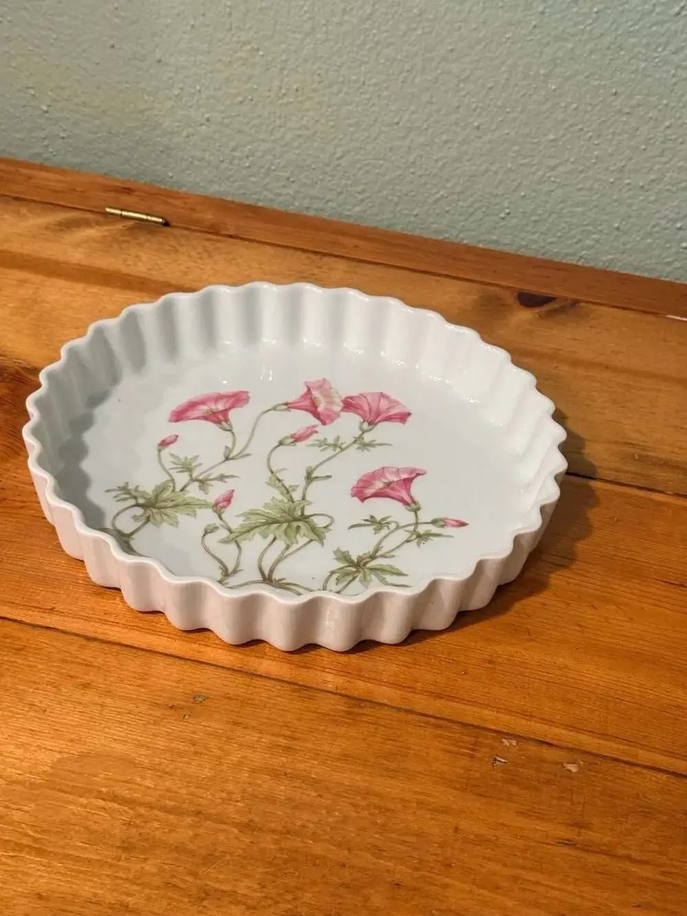 Pillivuyt France Porcelain Pink Morning Glory Floral Fluted Tart Quiche Pie Dish